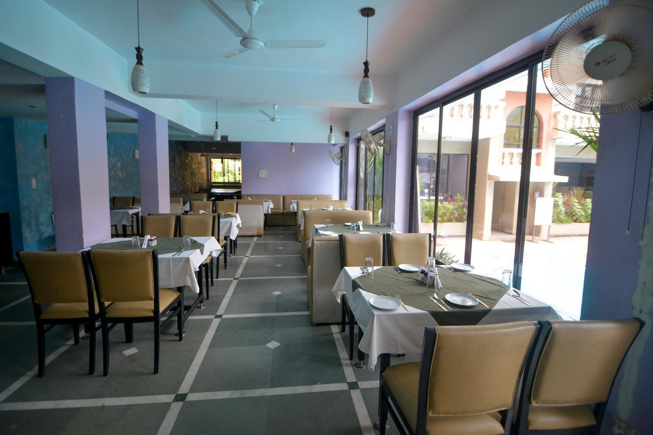 Ticlo Resorts Calangute Exterior foto